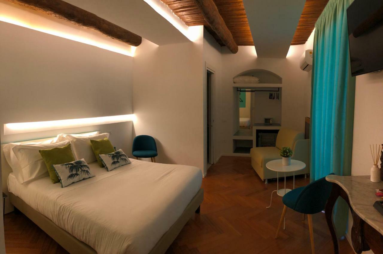 Hotel Duetto Al Duomo à Naples Extérieur photo
