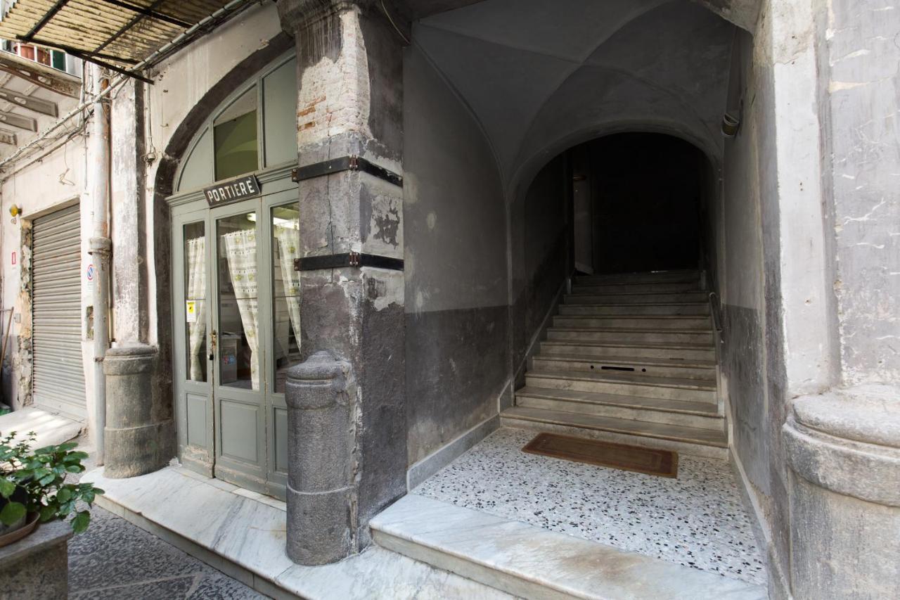 Hotel Duetto Al Duomo à Naples Extérieur photo